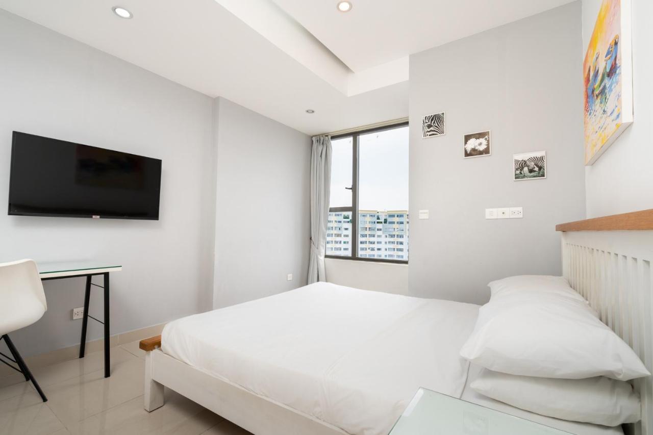 River Inn Apartment With Pool & Gym 胡志明市 外观 照片